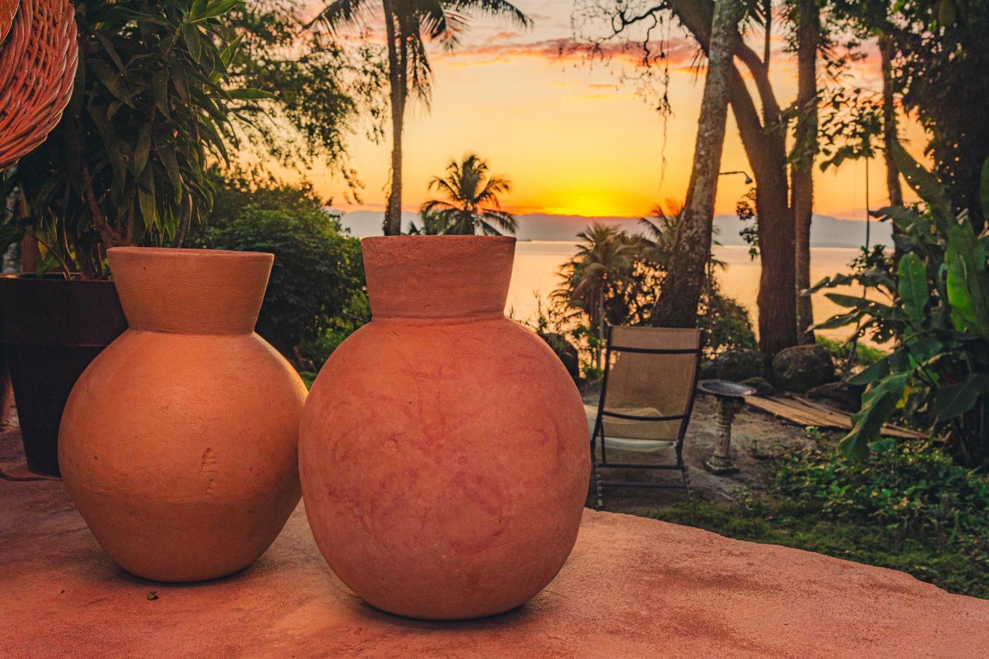 Pousada Sobre A Rocha Praia de Araçatiba Zewnętrze zdjęcie